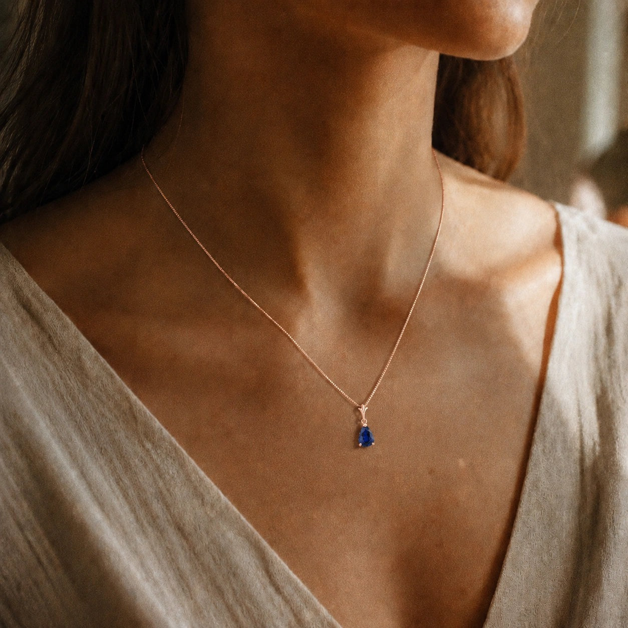 Rose Gold Rose Necklace Sapphire 10K — Silvana