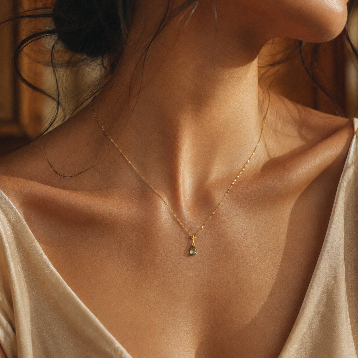 Yellow Gold Rose Necklace Amethyst 10K — Silvana