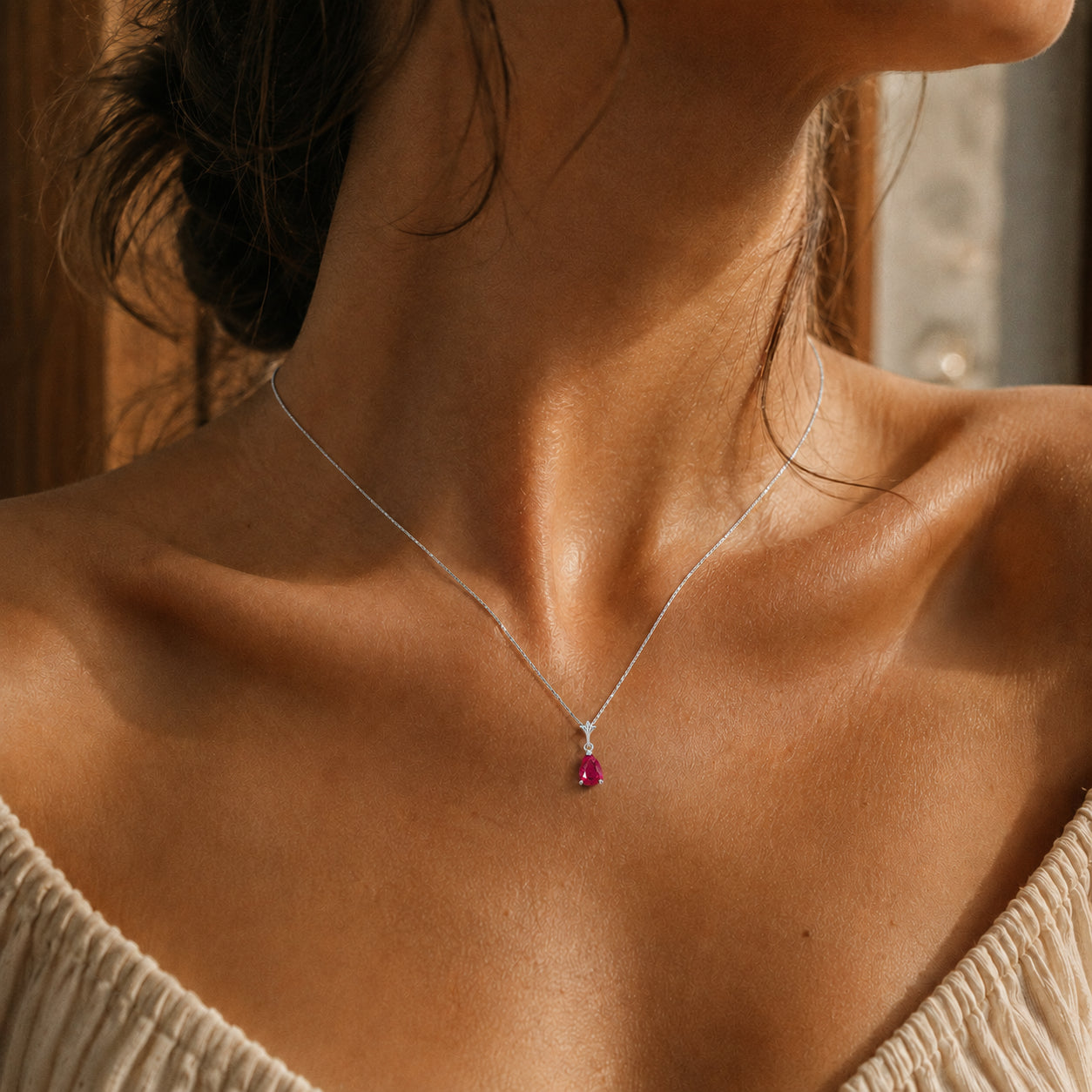 White Gold Rose Necklace White Topaz 10K — Silvana