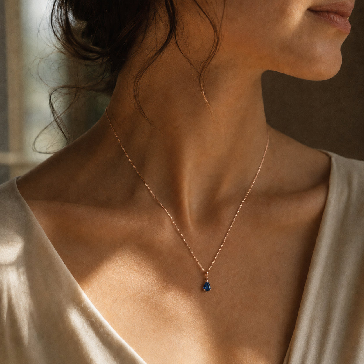 Rose Gold Rose Necklace Green Amethyst 10K — Silvana