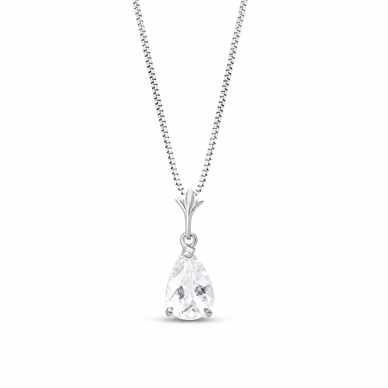 White Gold Rose Necklace Emerald 10K — Silvana