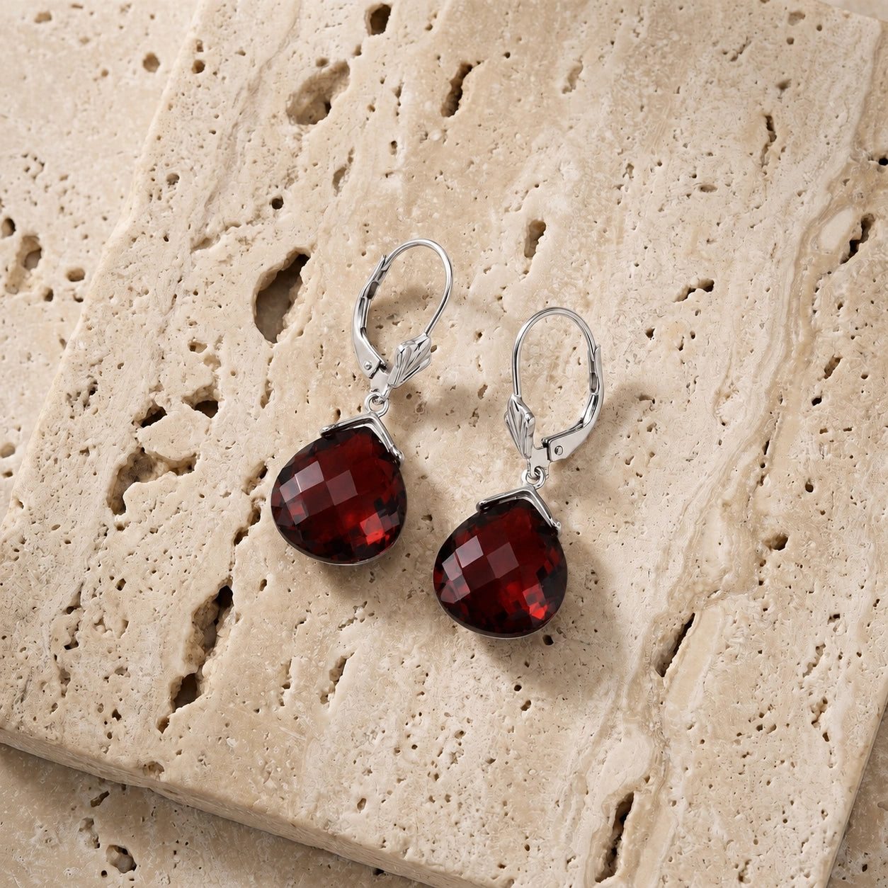 White Gold Garnet — Mariagina