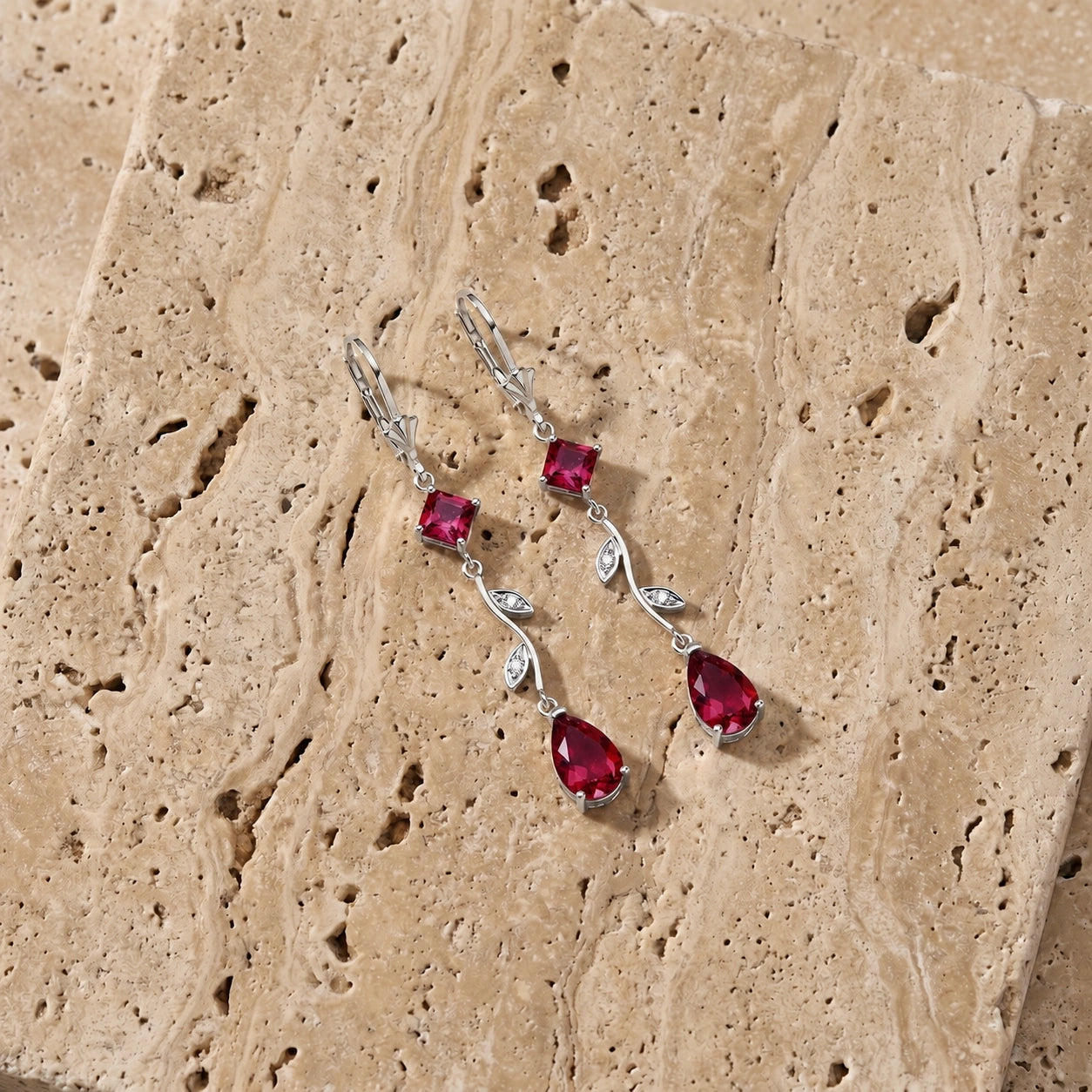 White Gold Ruby & Diamond — Elettra