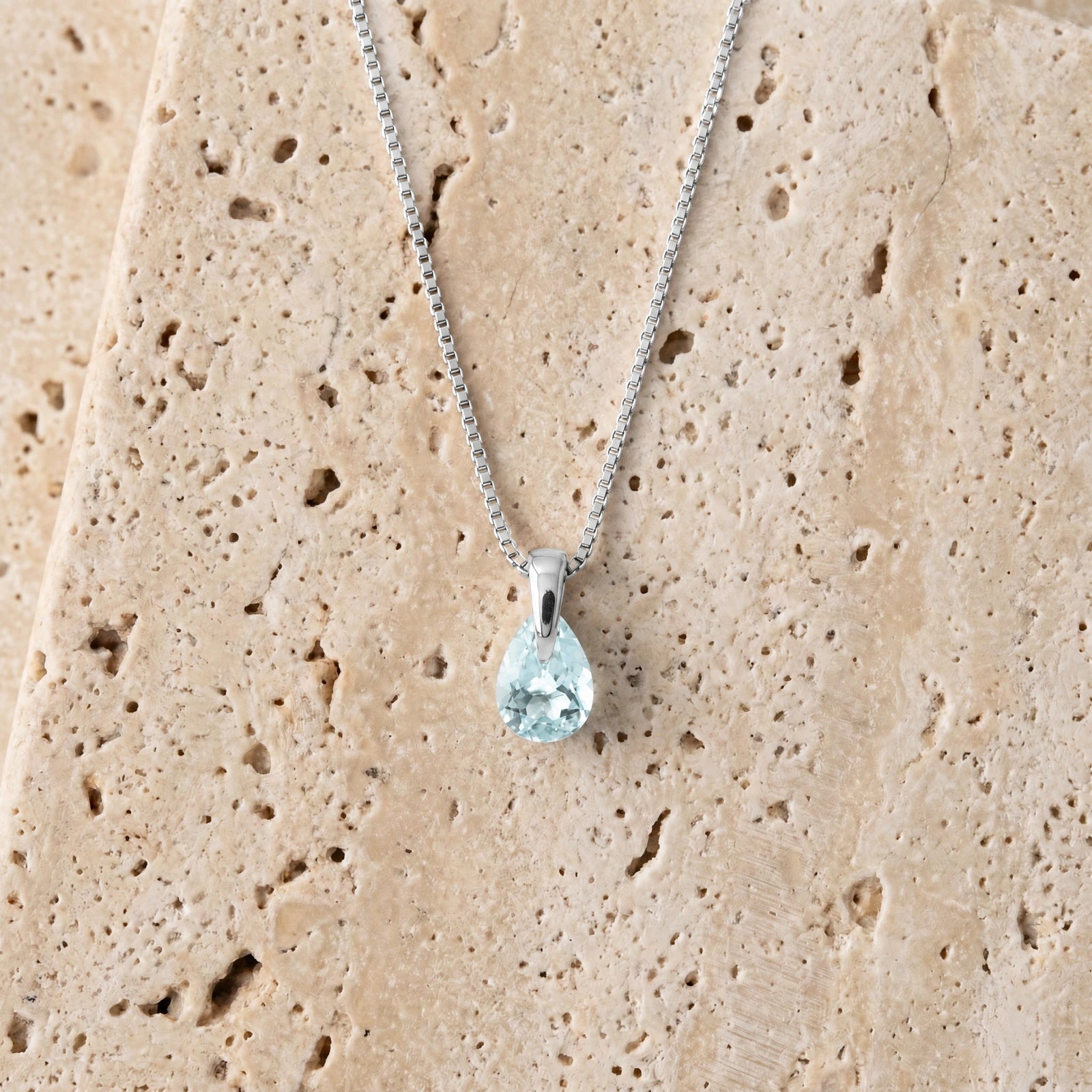 White Gold Aquamarine — Elettrina