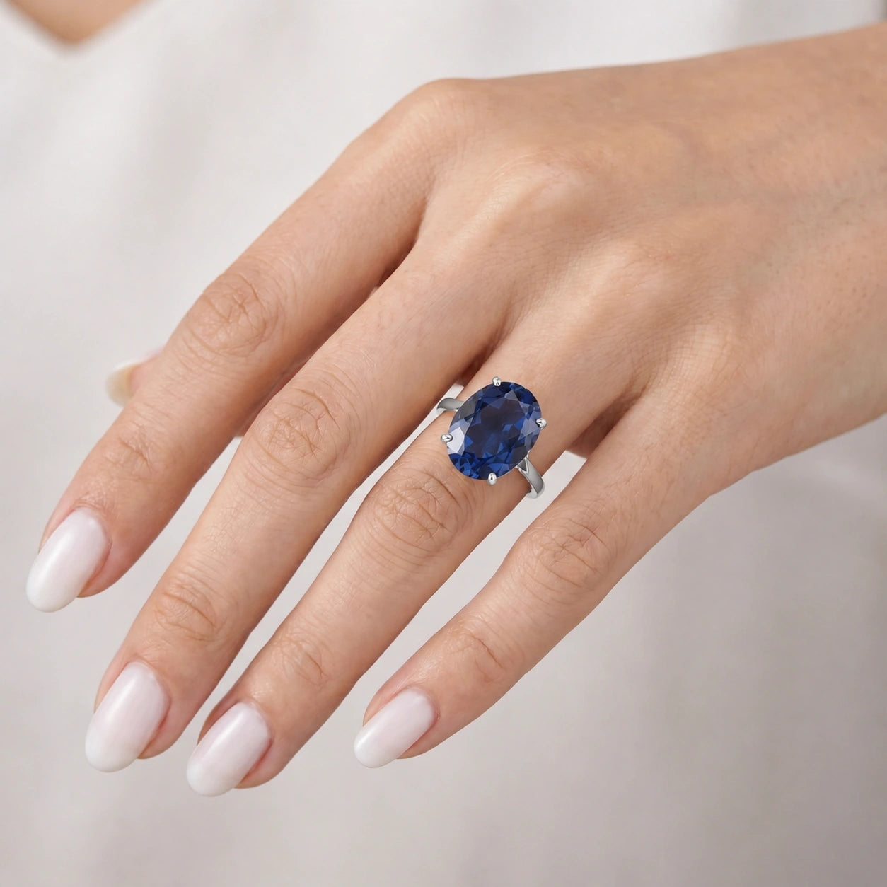 White Gold Sapphire — Zaira