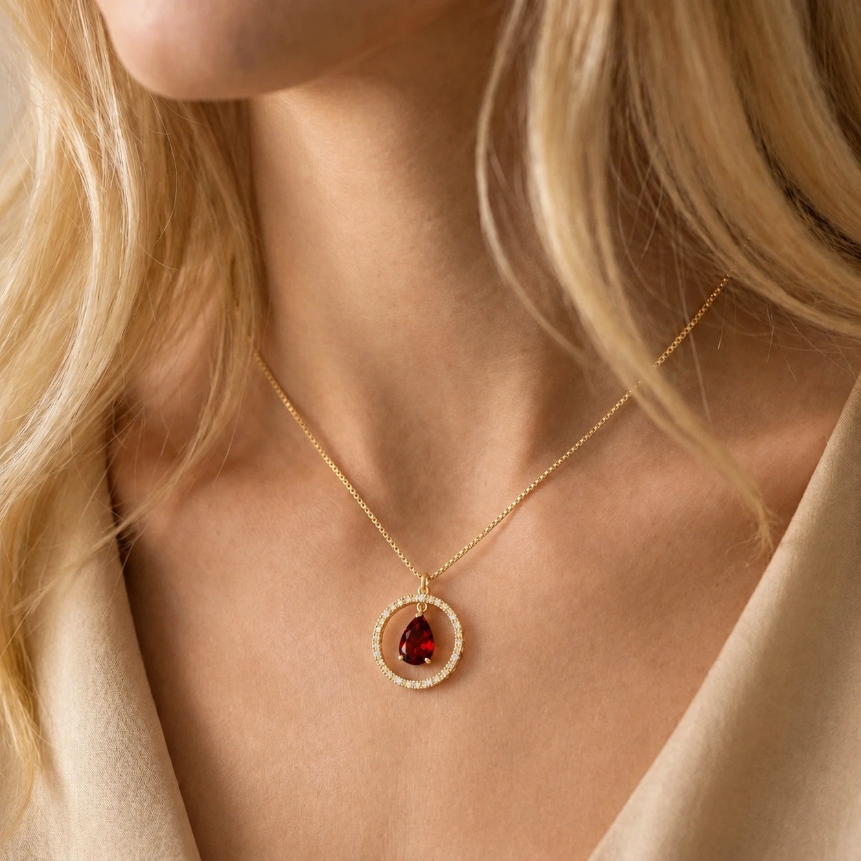 Yellow Gold Garnet & Diamond — Arnalda