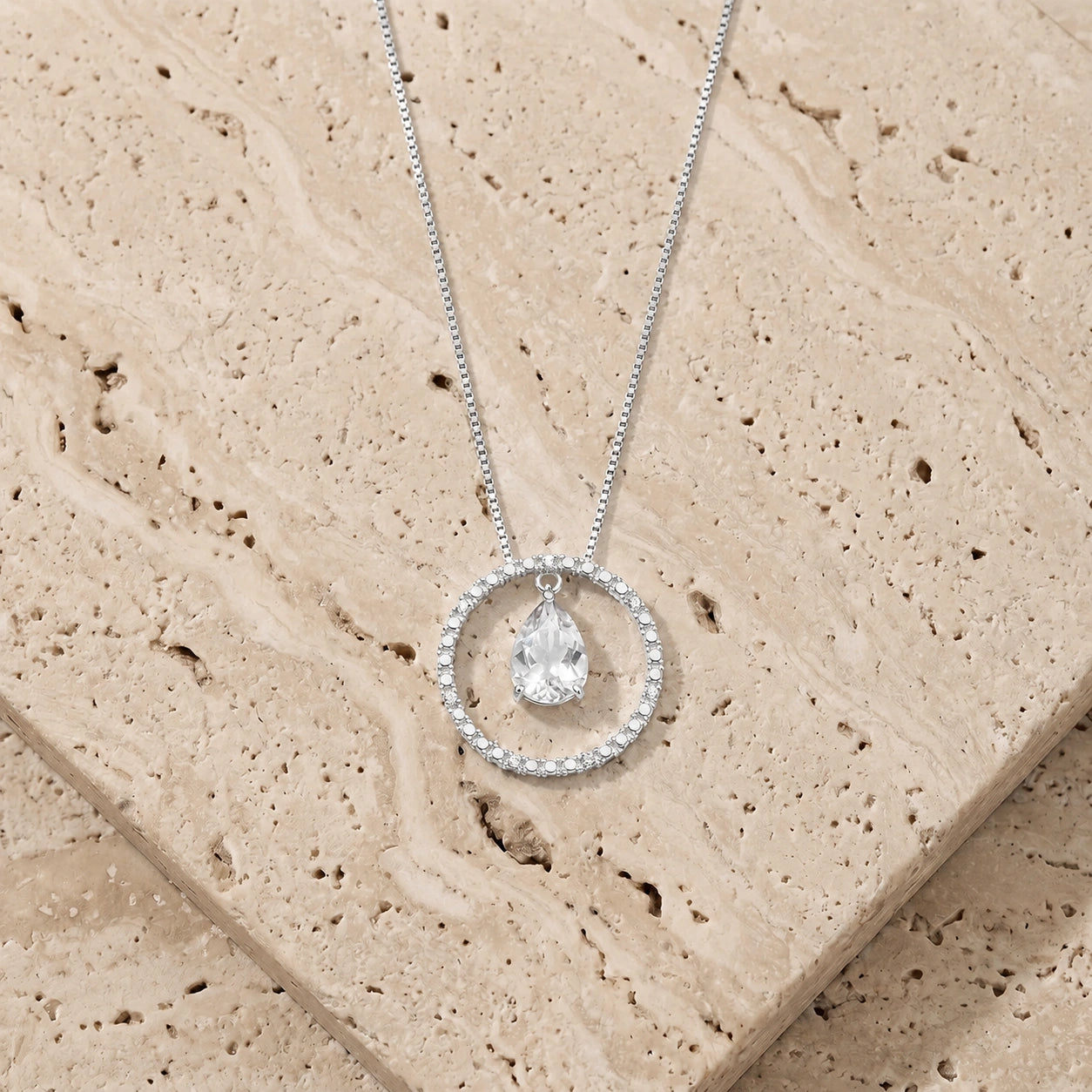 White Gold White Topaz & Diamond — Arnalda