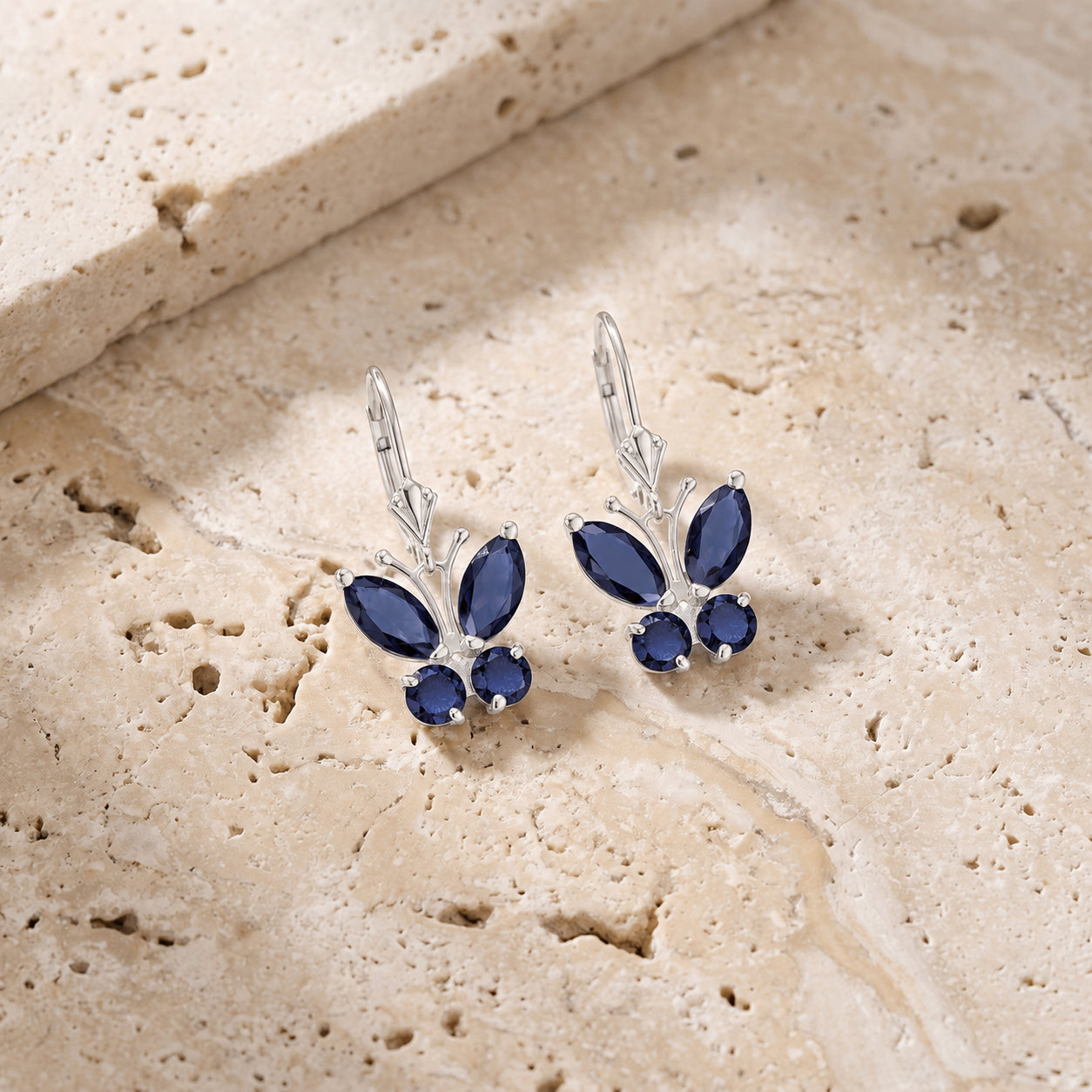 White Gold Aura Earrings Sapphire 10K — Luciana