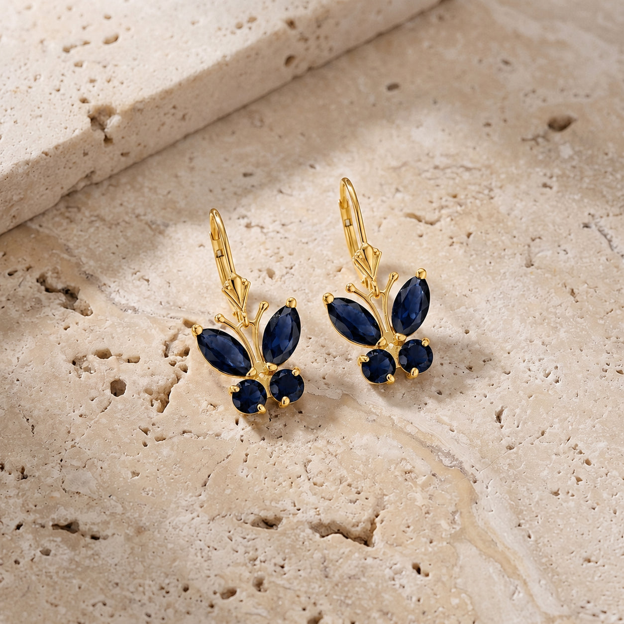 Yellow Gold Aura Earrings Sapphire 10K — Luciana