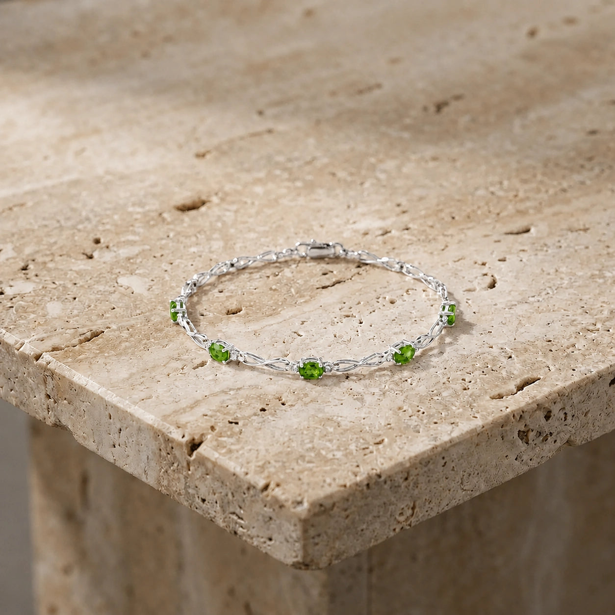 White Gold Diamond & Peridot — Mariagreta