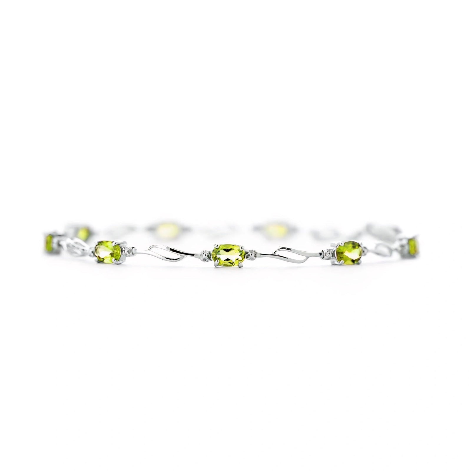 White Gold Diamond & Peridot — Mariaida