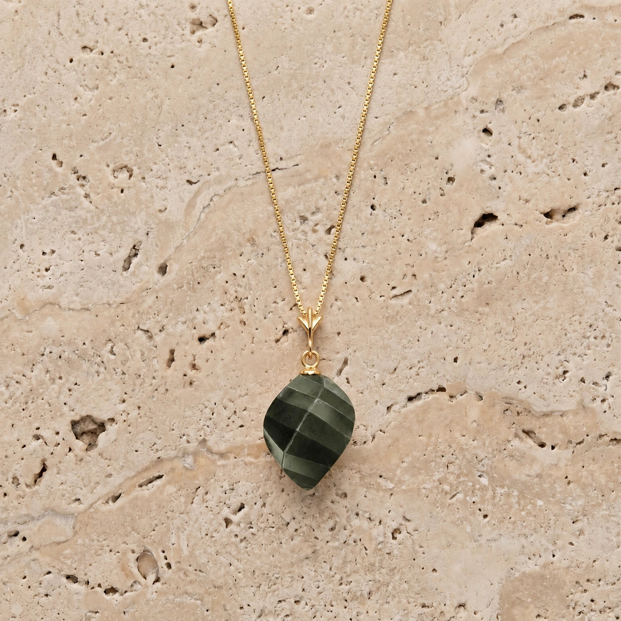 Yellow Gold Pendant Necklace Blue Topaz 10K — Malvina