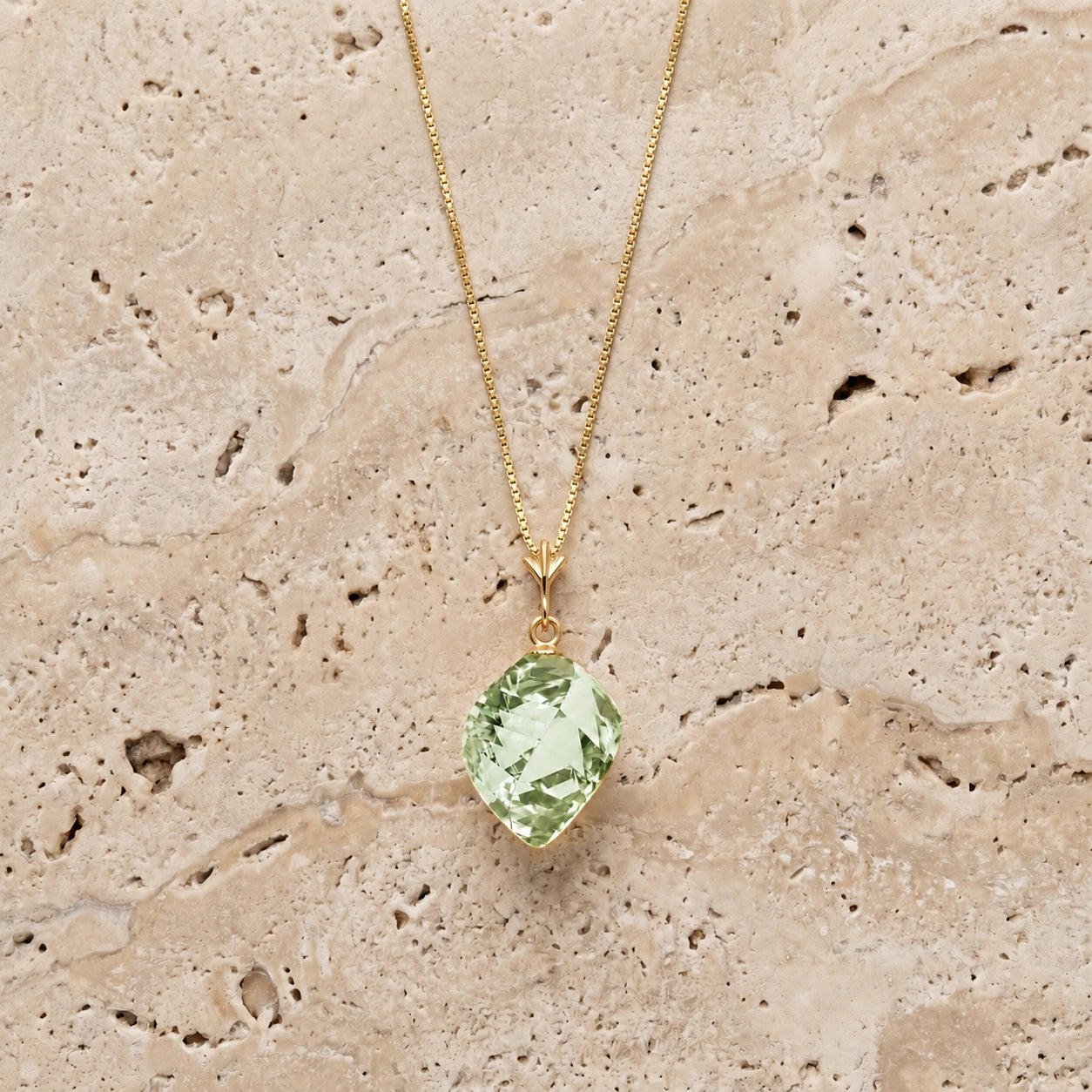 Yellow Gold Pendant Necklace Citrine 10K — Malvina