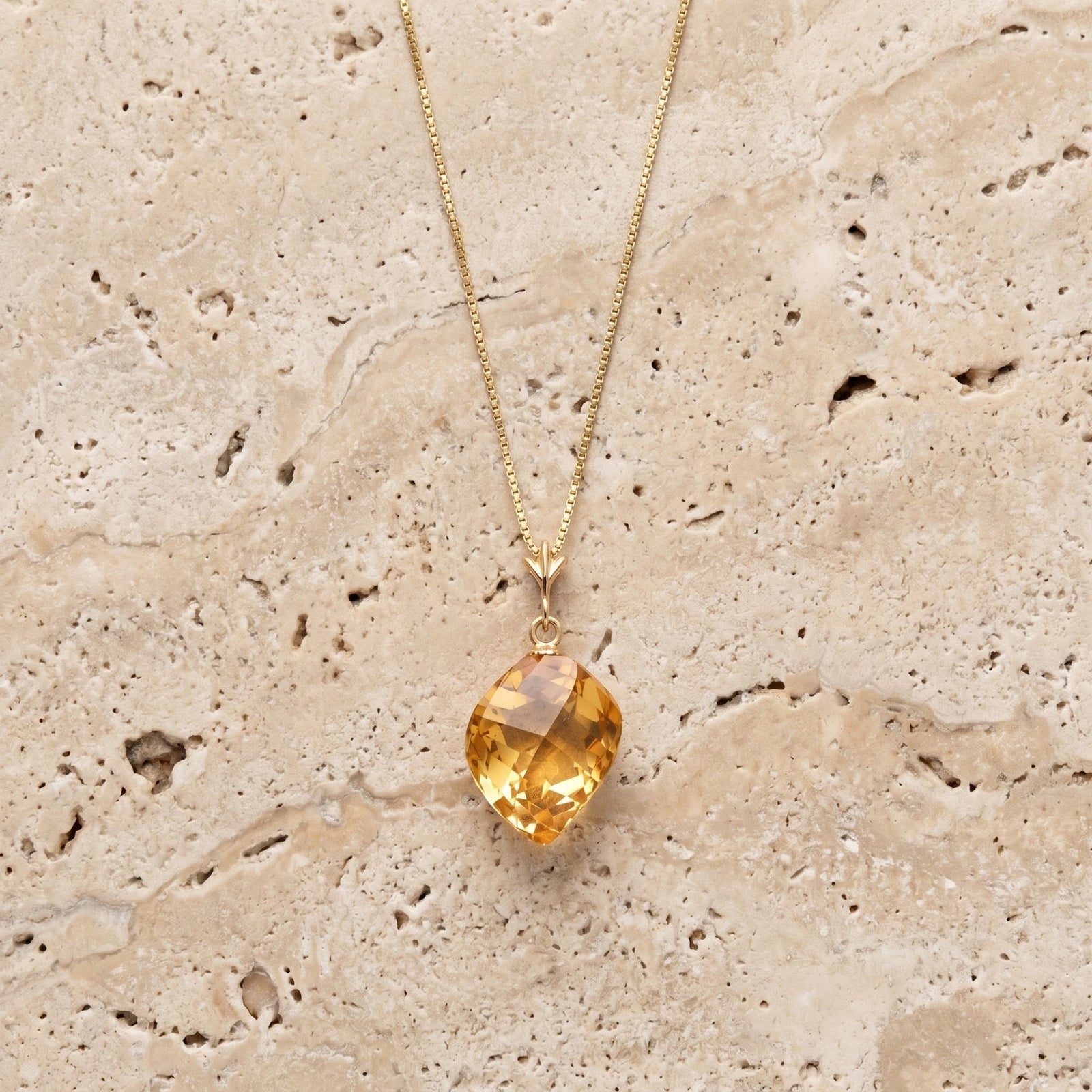 Yellow Gold Pendant Necklace Green Amethyst 10K — Malvina