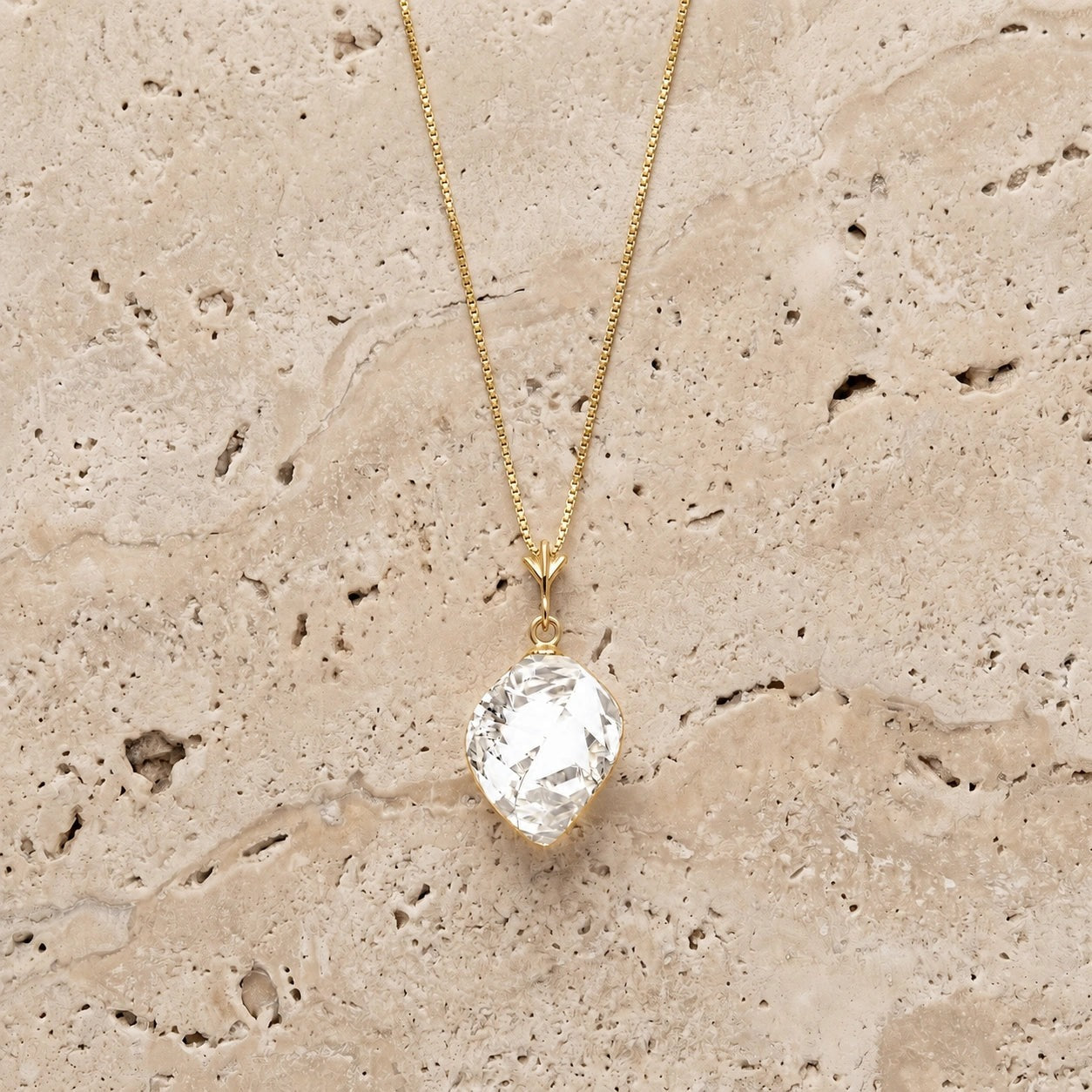 Yellow Gold Pendant Necklace Lemon Quartz 10K — Malvina