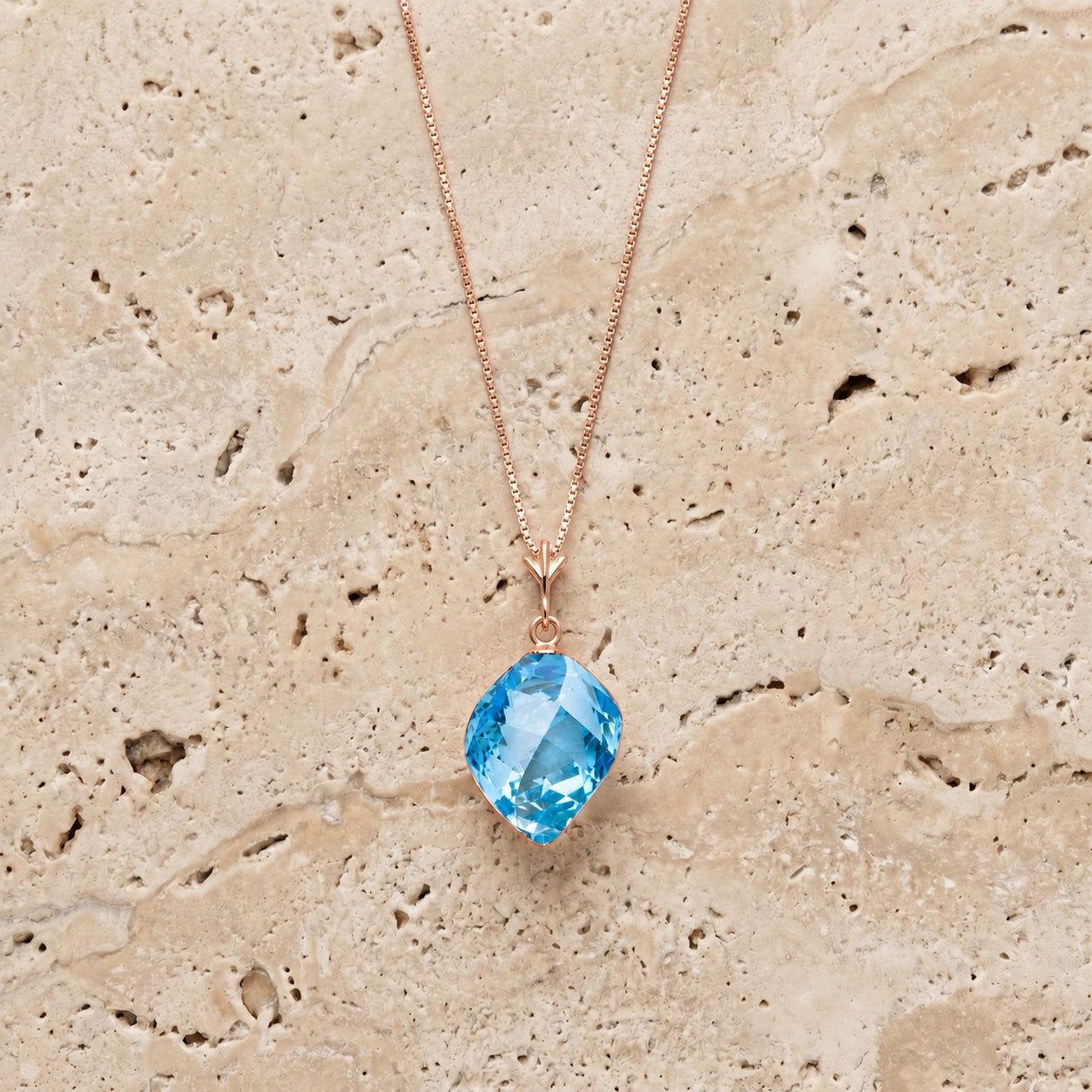 Rose Gold Pendant Necklace White Topaz 10K — Malvina