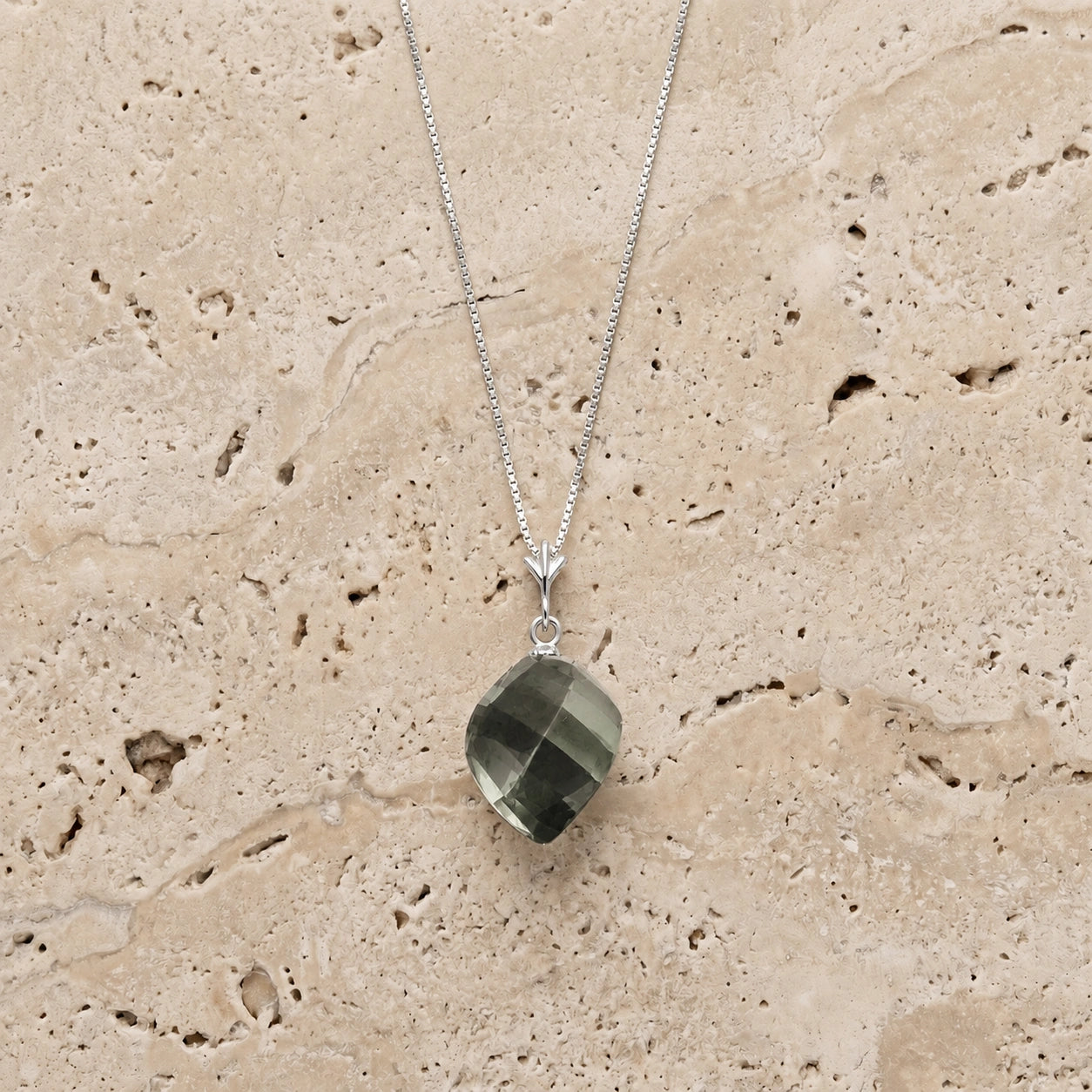 White Gold Pendant Necklace White Topaz 10K — Malvina