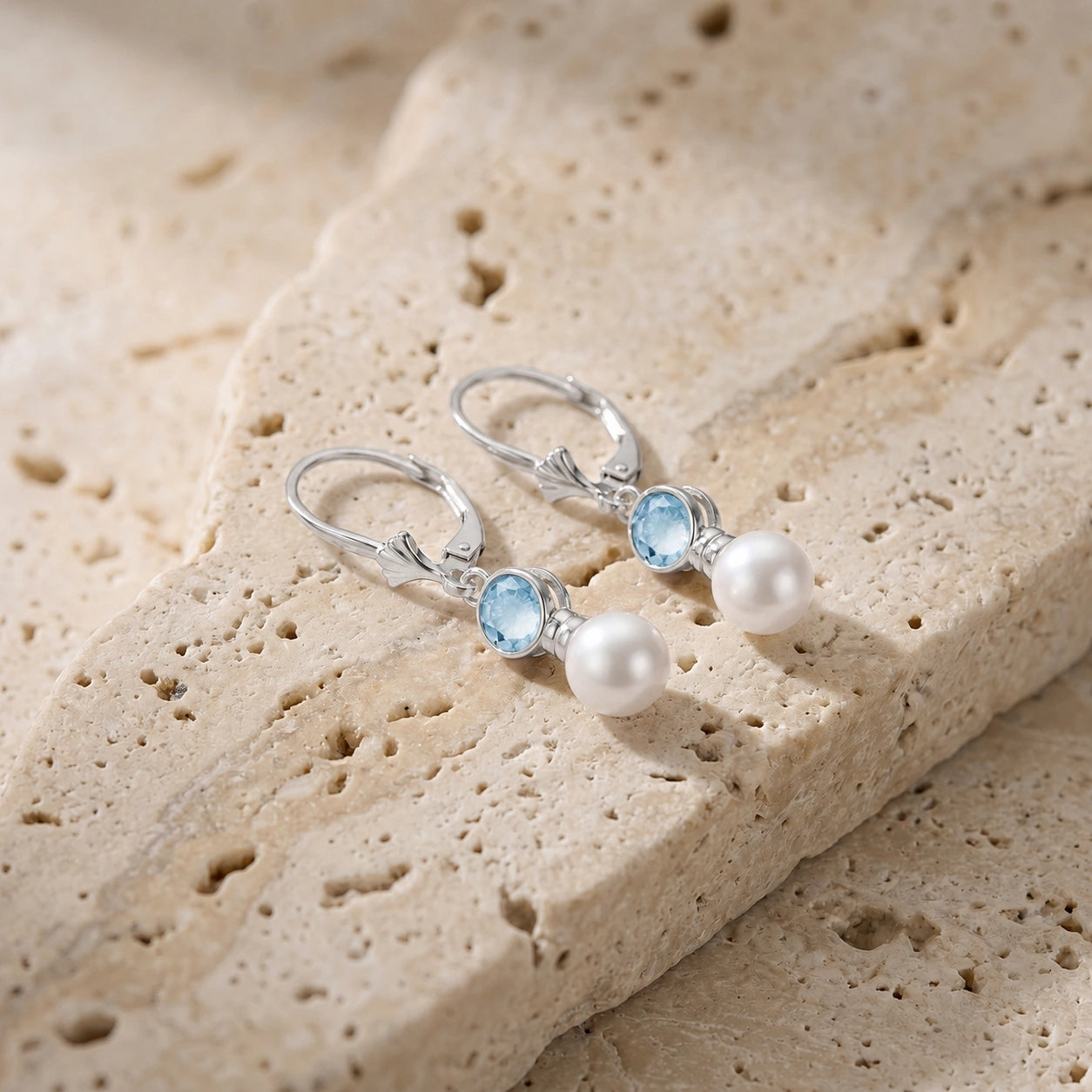 White Gold Aura Earrings Aquamarine 10K — Alma