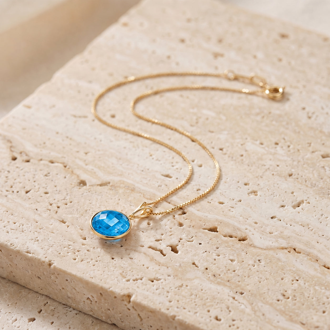 Yellow Gold Pendant Necklace Sapphire 10K — Cherubina
