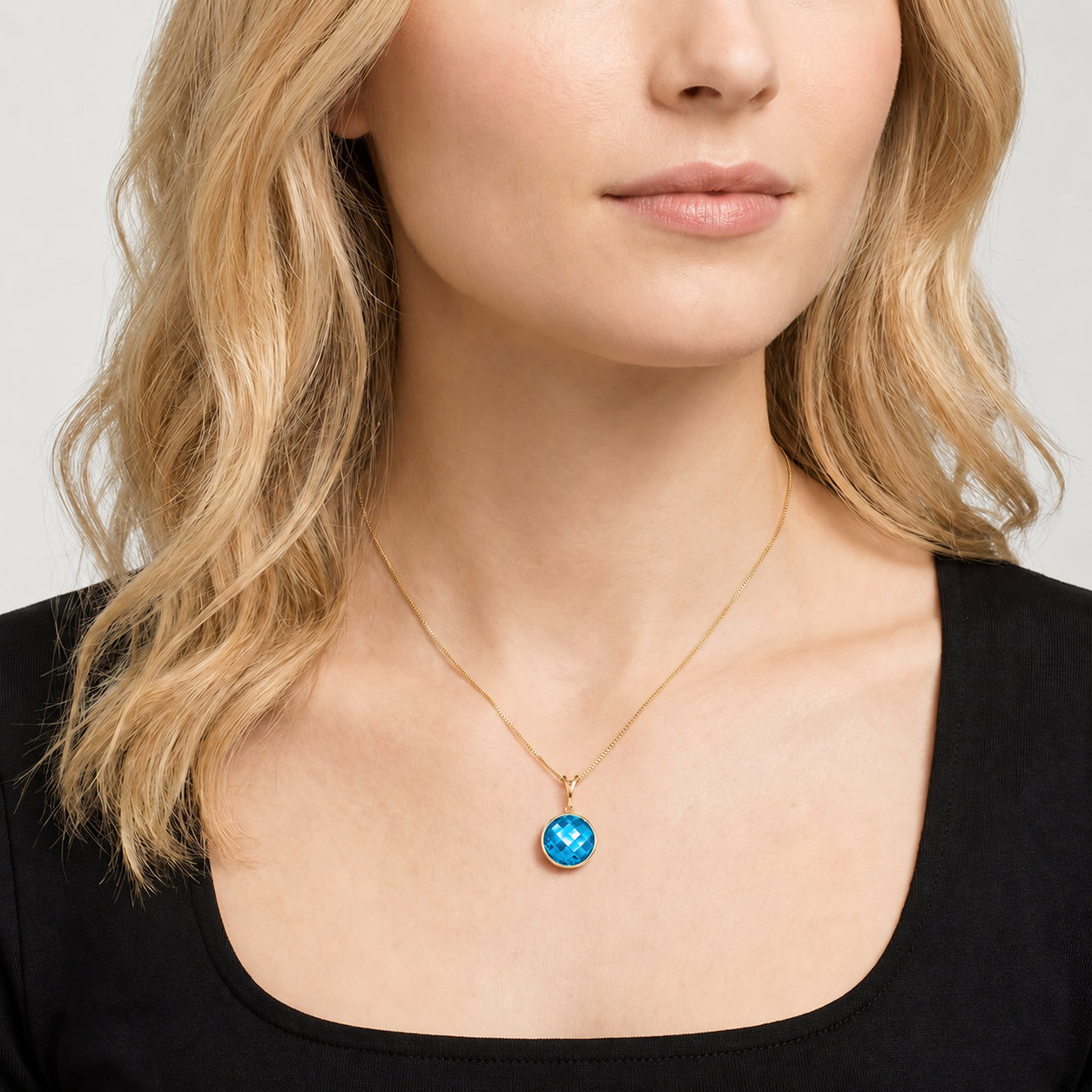 Yellow Gold Pendant Necklace Sapphire 10K — Cherubina