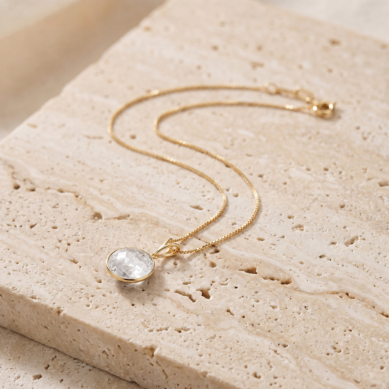 Yellow Gold Pendant Necklace Rose Quartz 10K — Cherubina
