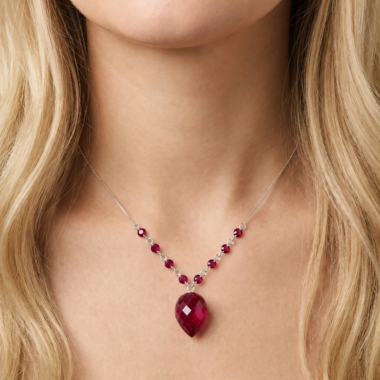 White Gold Pendant Necklace Ruby 10K — Aurora