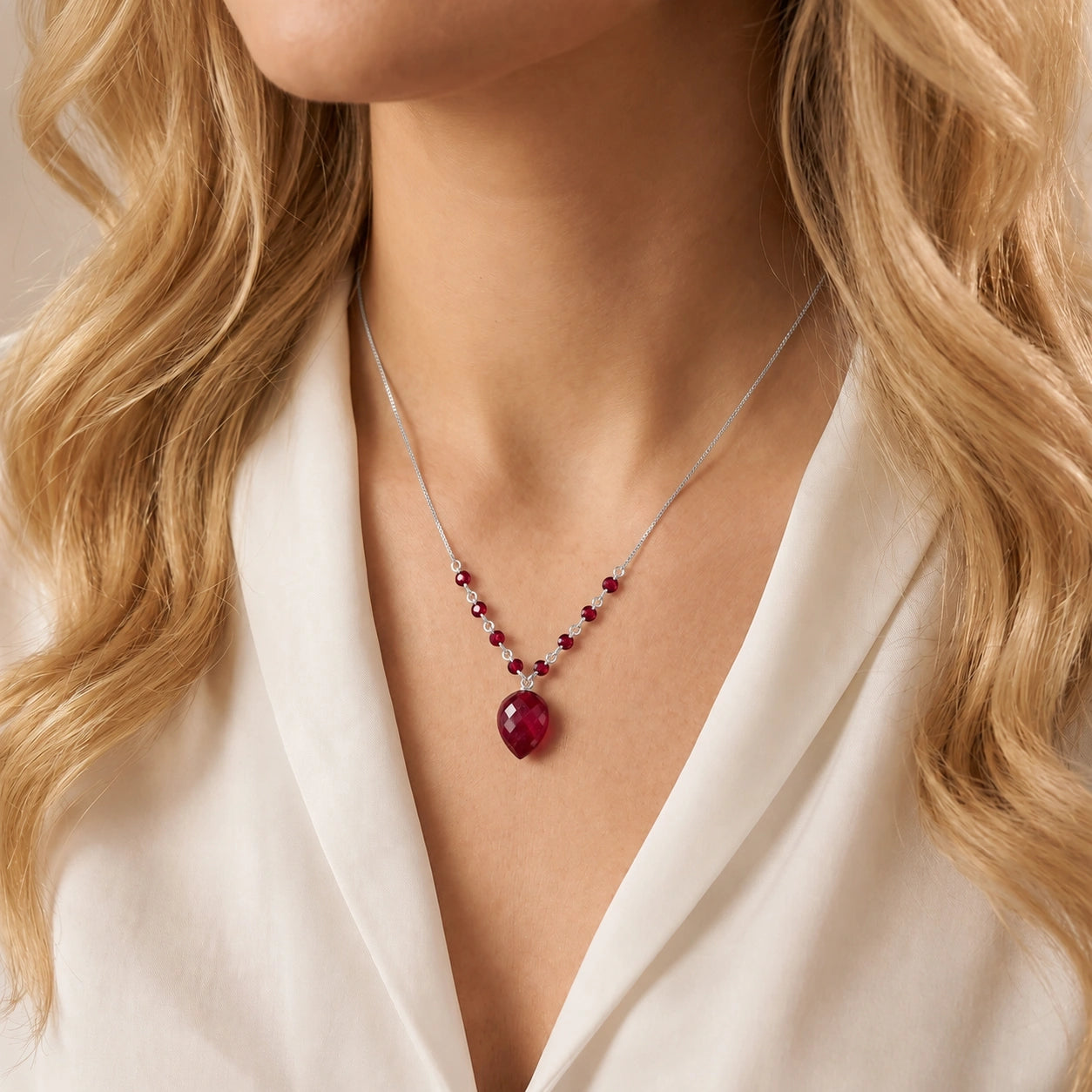 White Gold Pendant Necklace Ruby 10K — Aurora