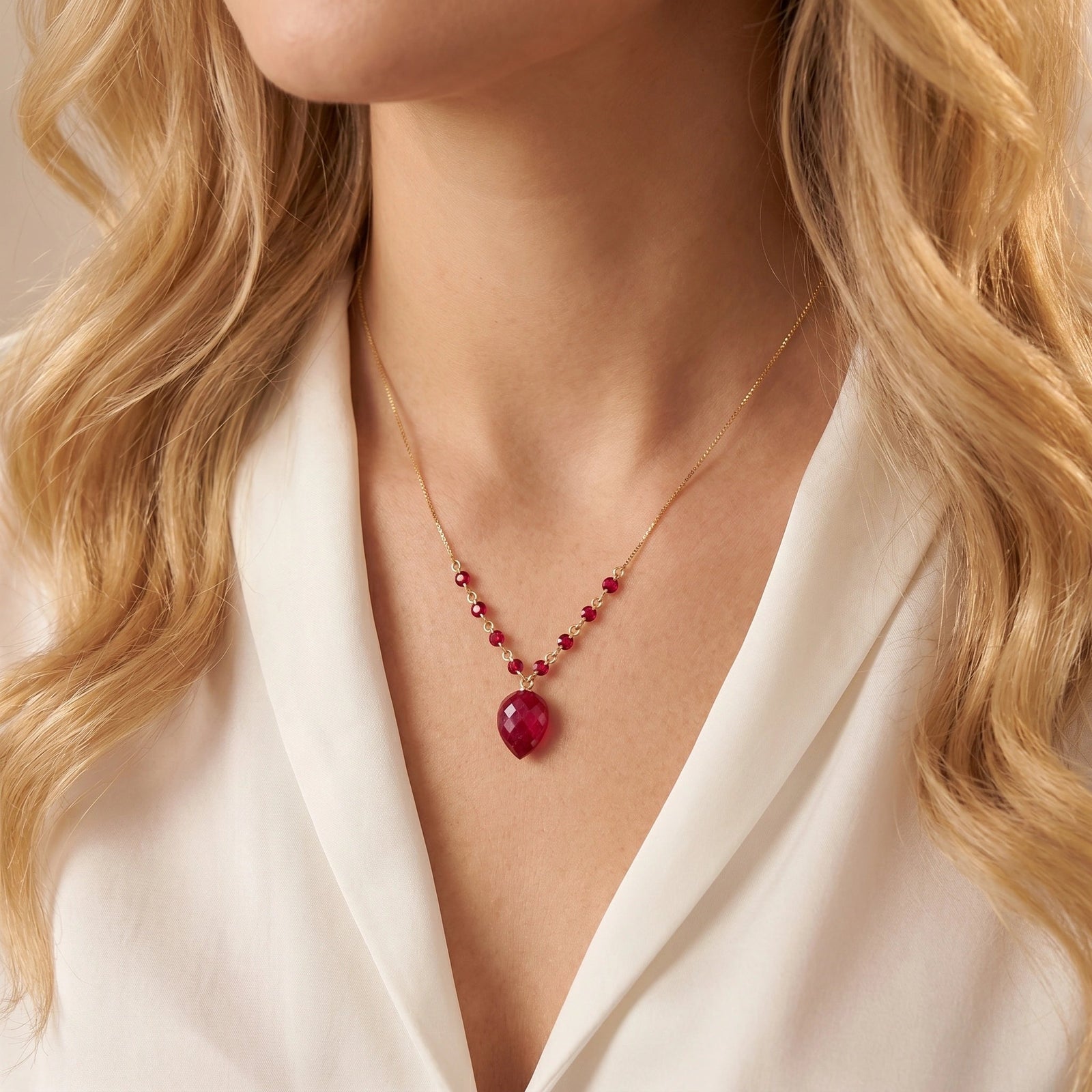 Yellow Gold Pendant Necklace Ruby 10K — Aurora