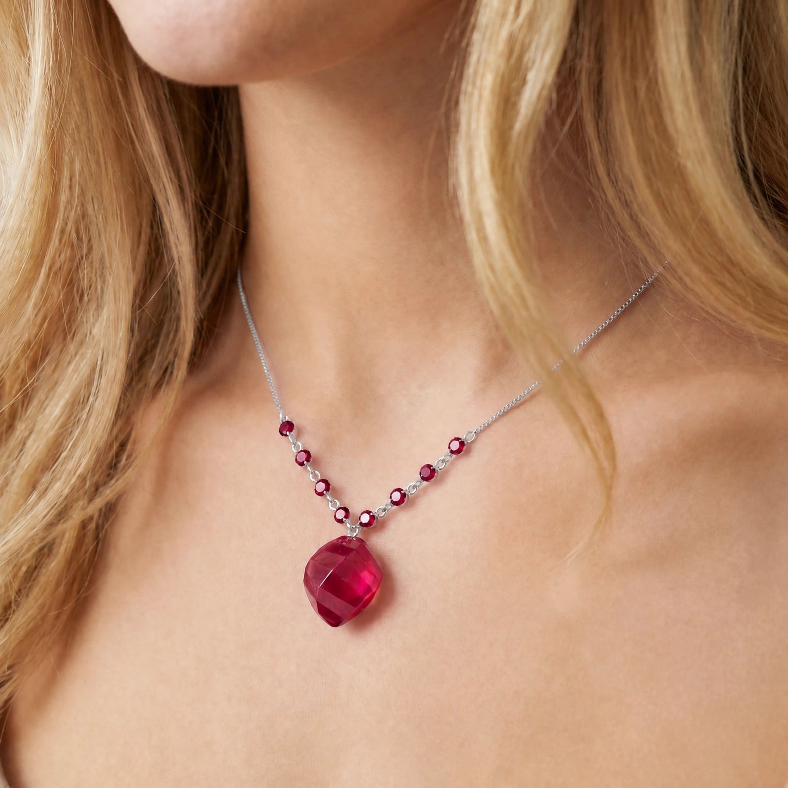 White Gold Reverie Pendant Necklace Ruby 10K — Novella