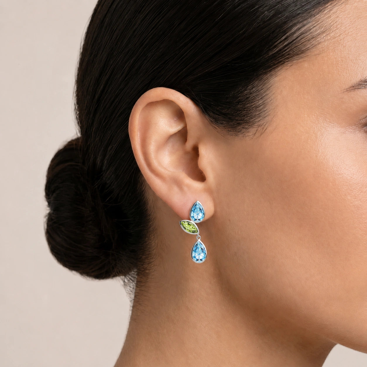 White Gold Peridot & Blue Topaz — Ermellina