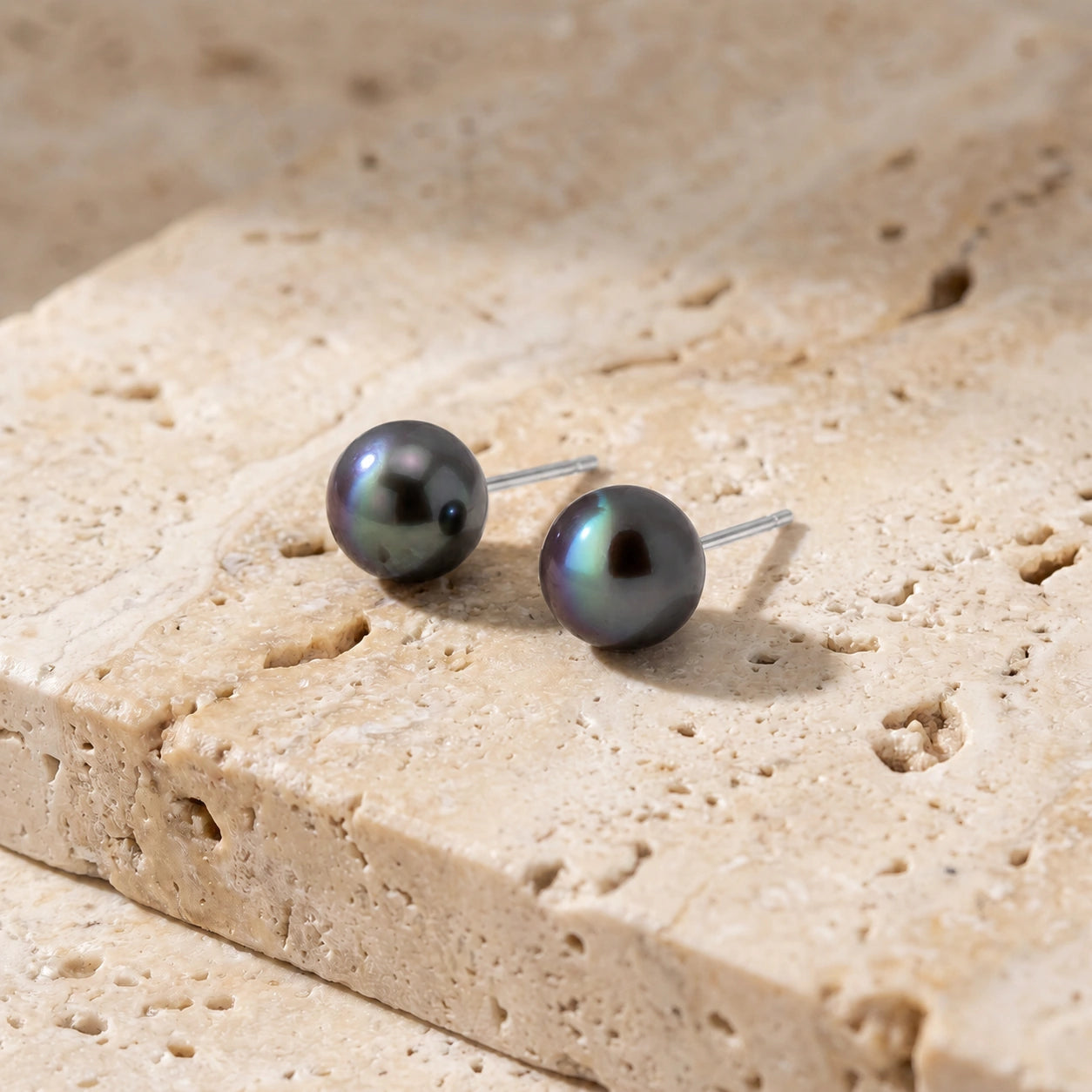 White Gold Heritage Earrings Pearl 10K — Ermenegilda