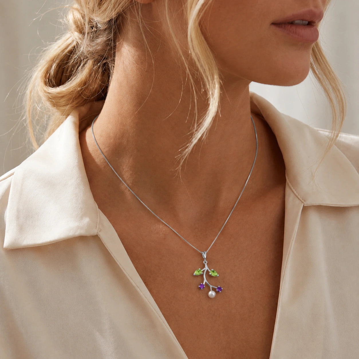 White Gold Necklace Amethyst 10K — Nadia