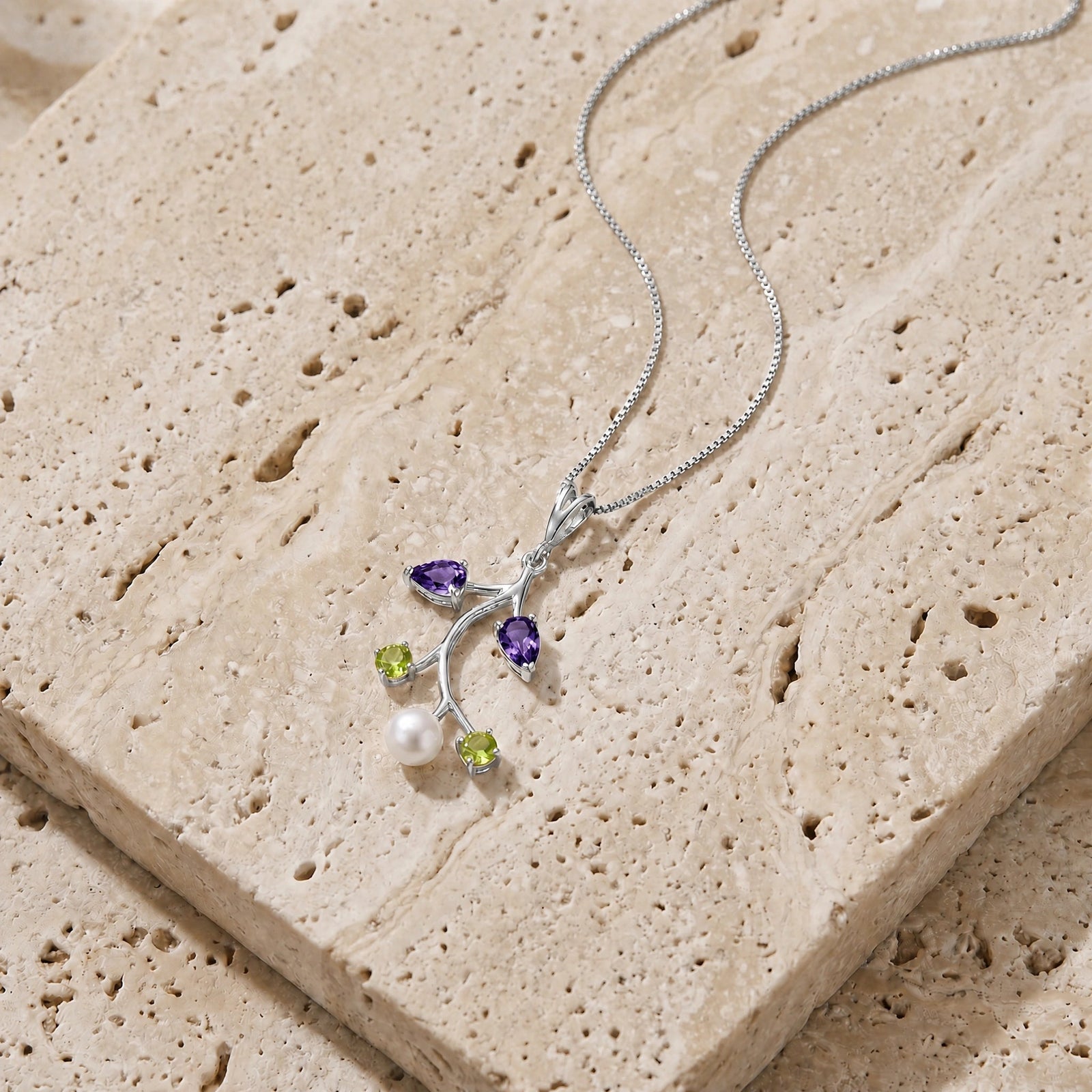 White Gold Necklace Opal 10K — Nadia