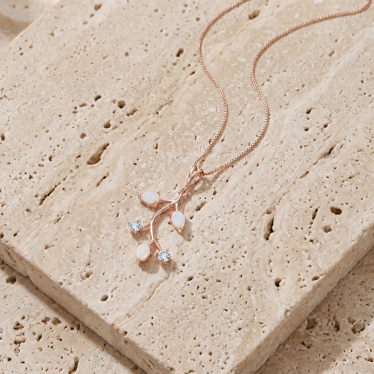 Rose Gold Necklace Peridot 10K — Nadia