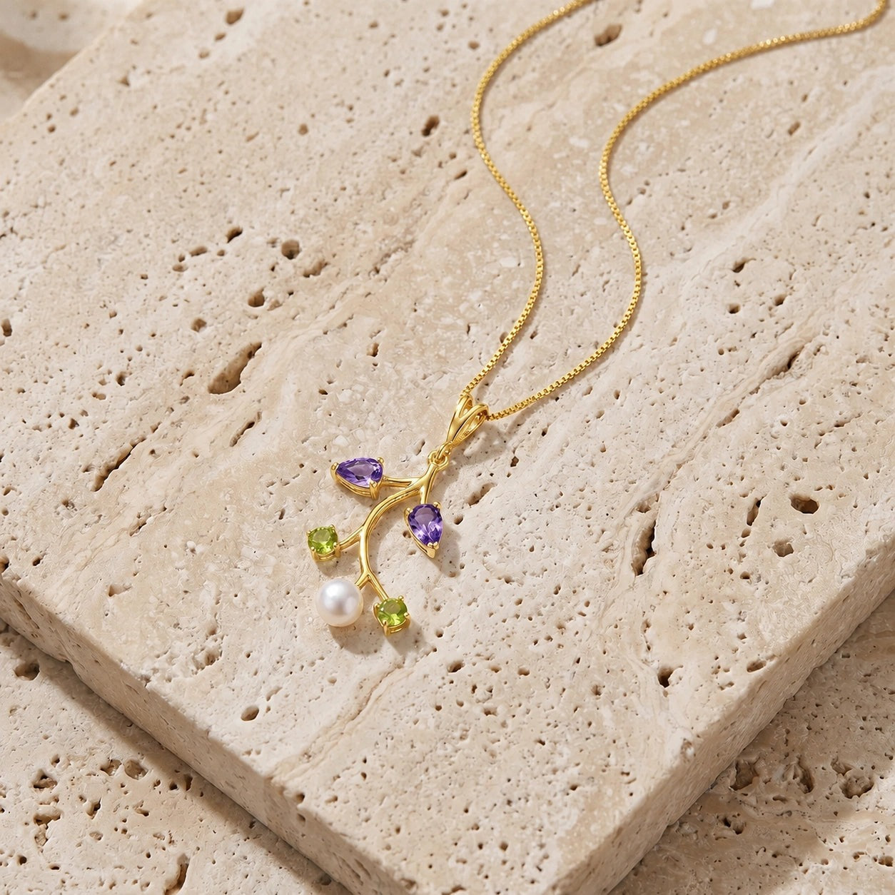 Yellow Gold Necklace Peridot 10K — Nadia