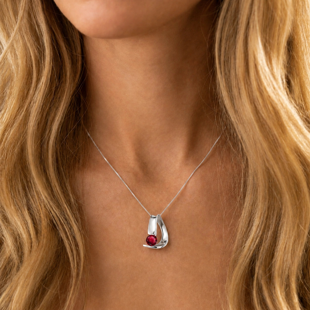 White Gold Aura Pendant Necklace Ruby 10K — Gioia