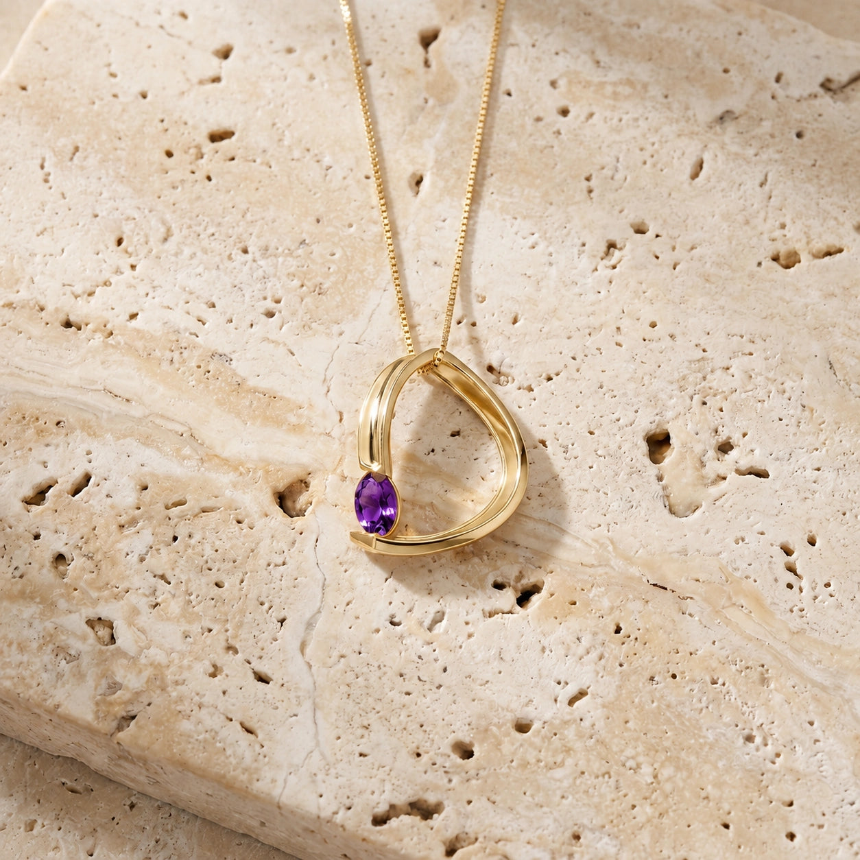 Yellow Gold Aura Pendant Necklace Amethyst 10K — Gioia
