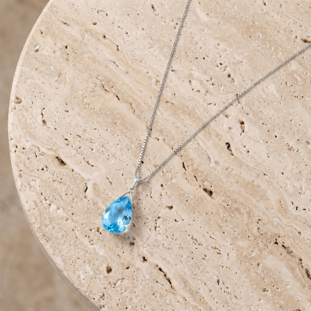 White Gold Rose Necklace Blue Topaz 10K — Giovanna