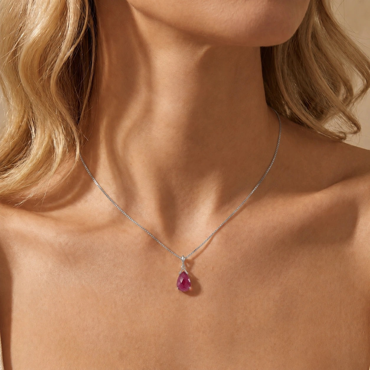 White Gold Rose Necklace Ruby 10K — Giovanna
