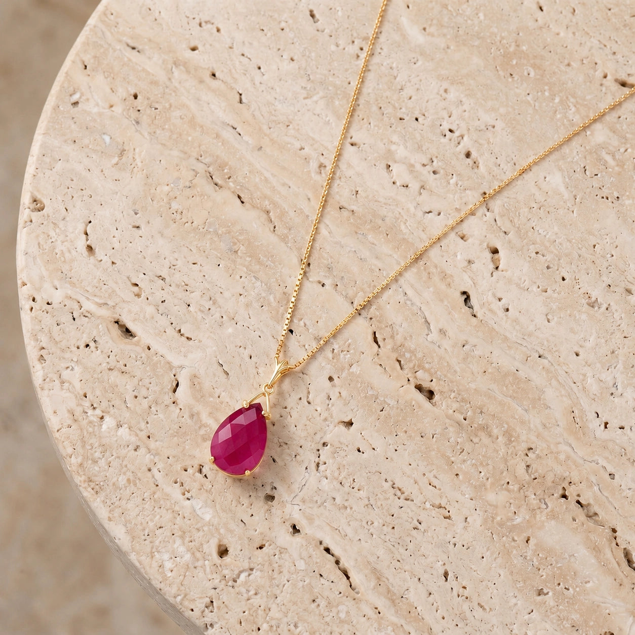 Yellow Gold Rose Necklace Ruby 10K — Giovanna
