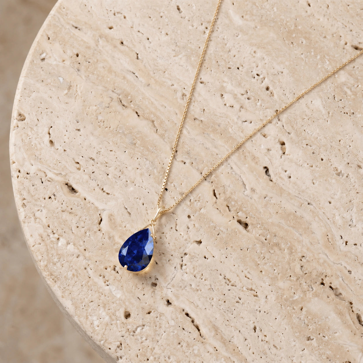 Yellow Gold Rose Necklace Sapphire 10K — Giovanna