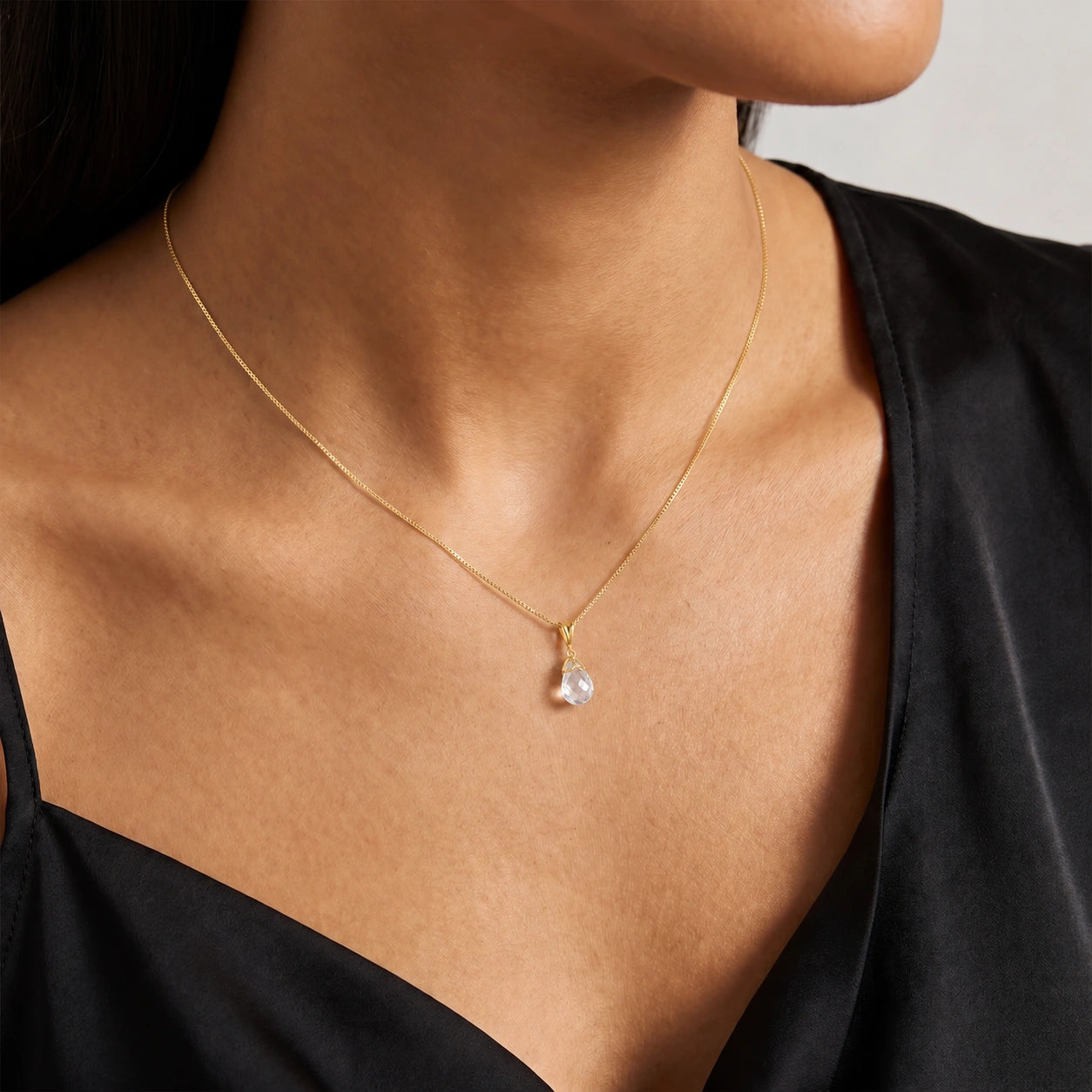 Yellow Gold Belle Necklace White Topaz 10K — Fioretta