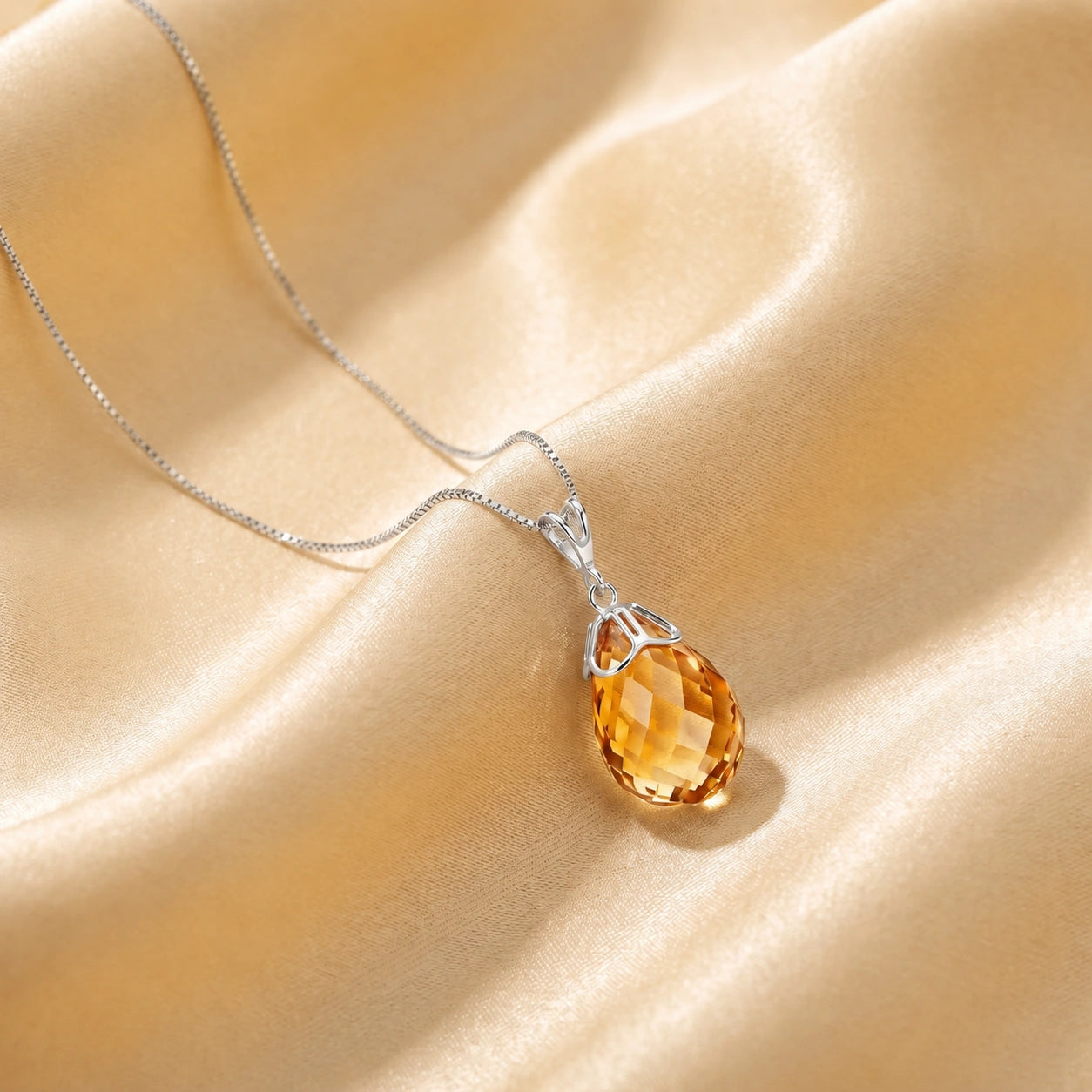 White Gold Belle Necklace Citrine 10K — Fioretta