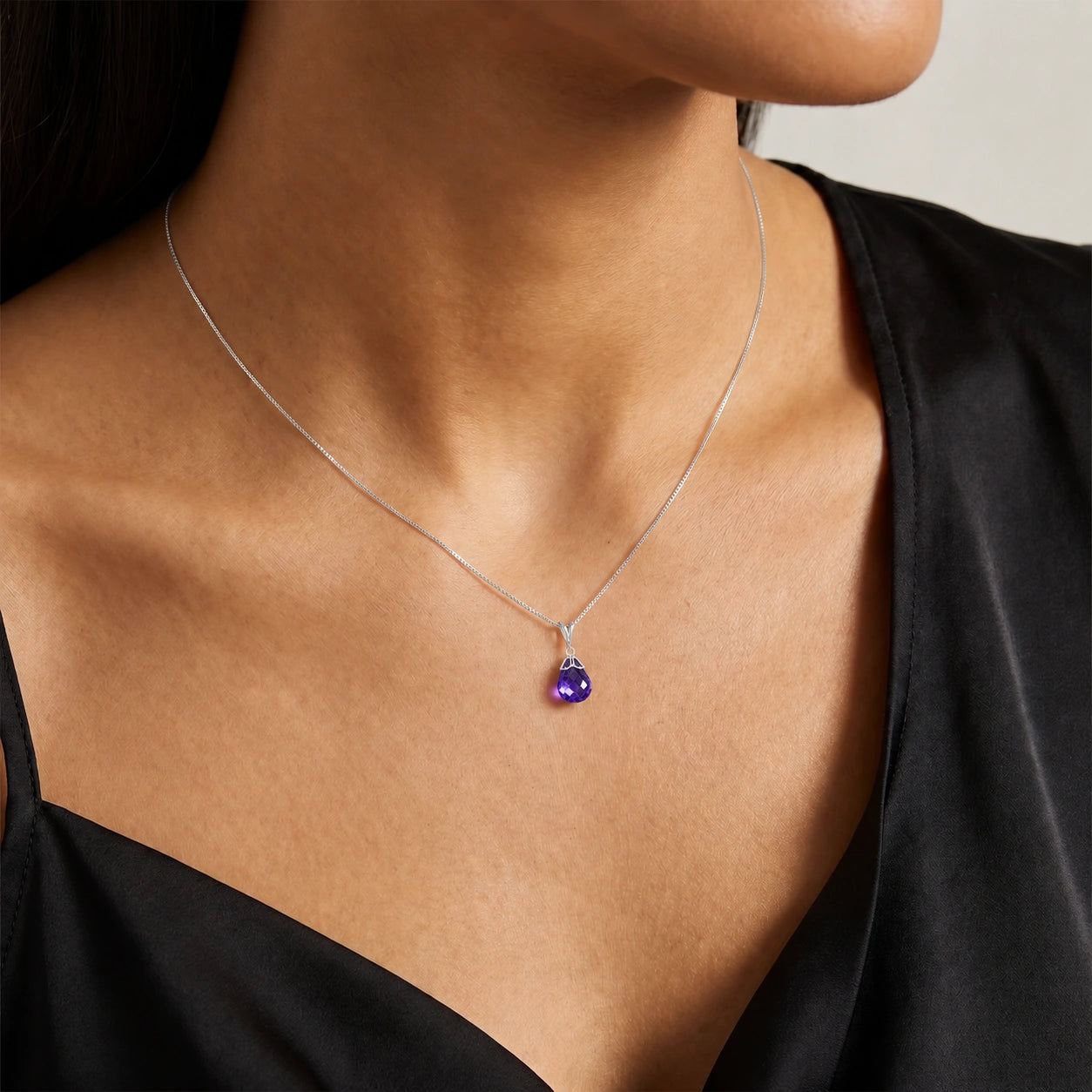 White Gold Belle Necklace Amethyst 10K — Fioretta