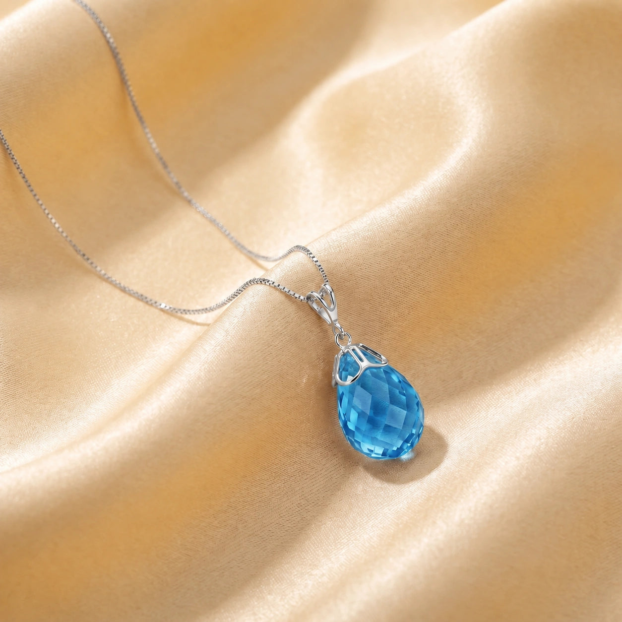 White Gold Belle Necklace Blue Topaz 10K — Fioretta