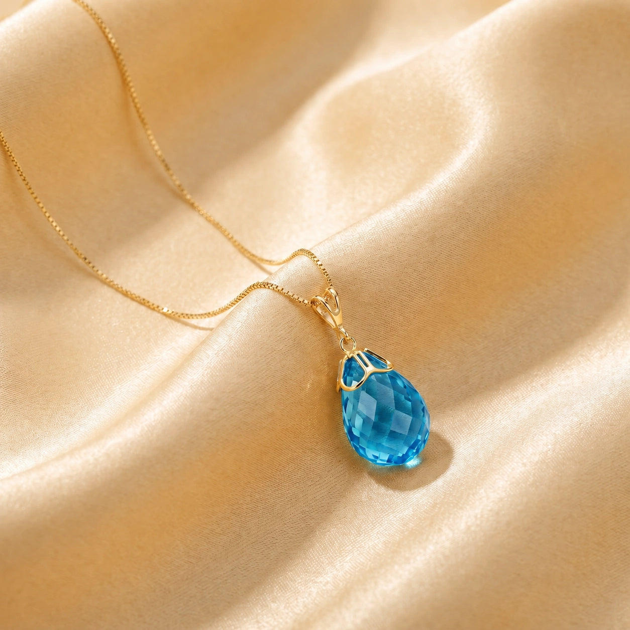 Yellow Gold Belle Necklace Blue Topaz 10K — Fioretta
