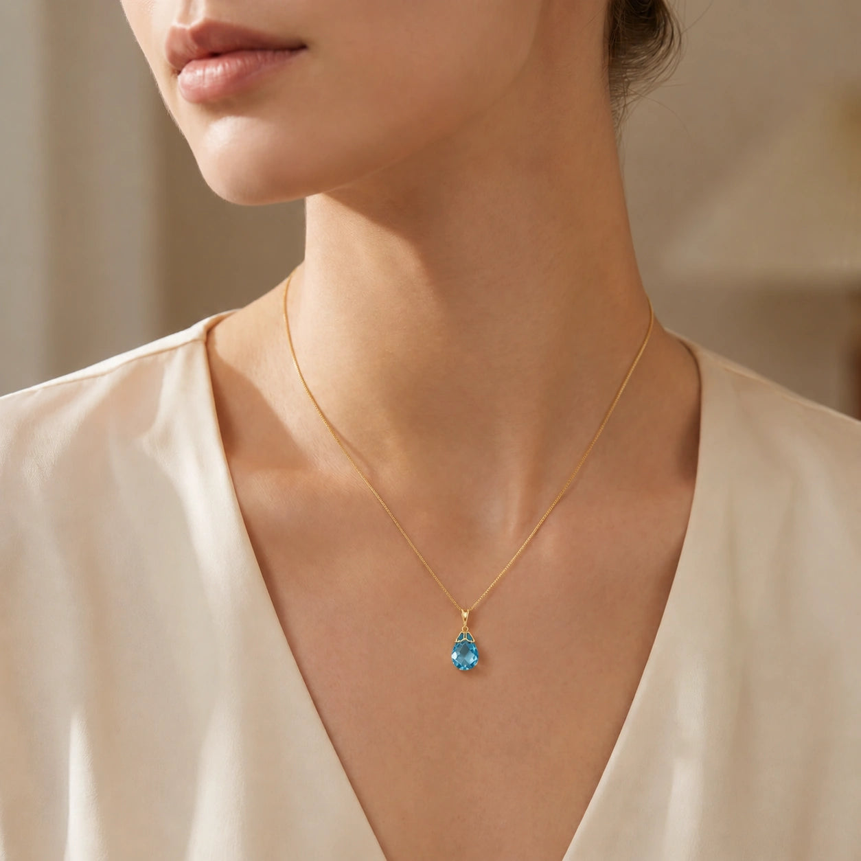 Yellow Gold Belle Necklace Blue Topaz 10K — Fioretta