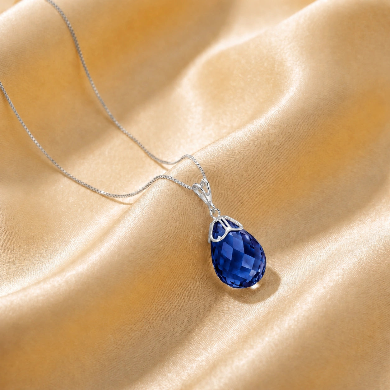 White Gold Belle Necklace Sapphire 10K — Fioretta