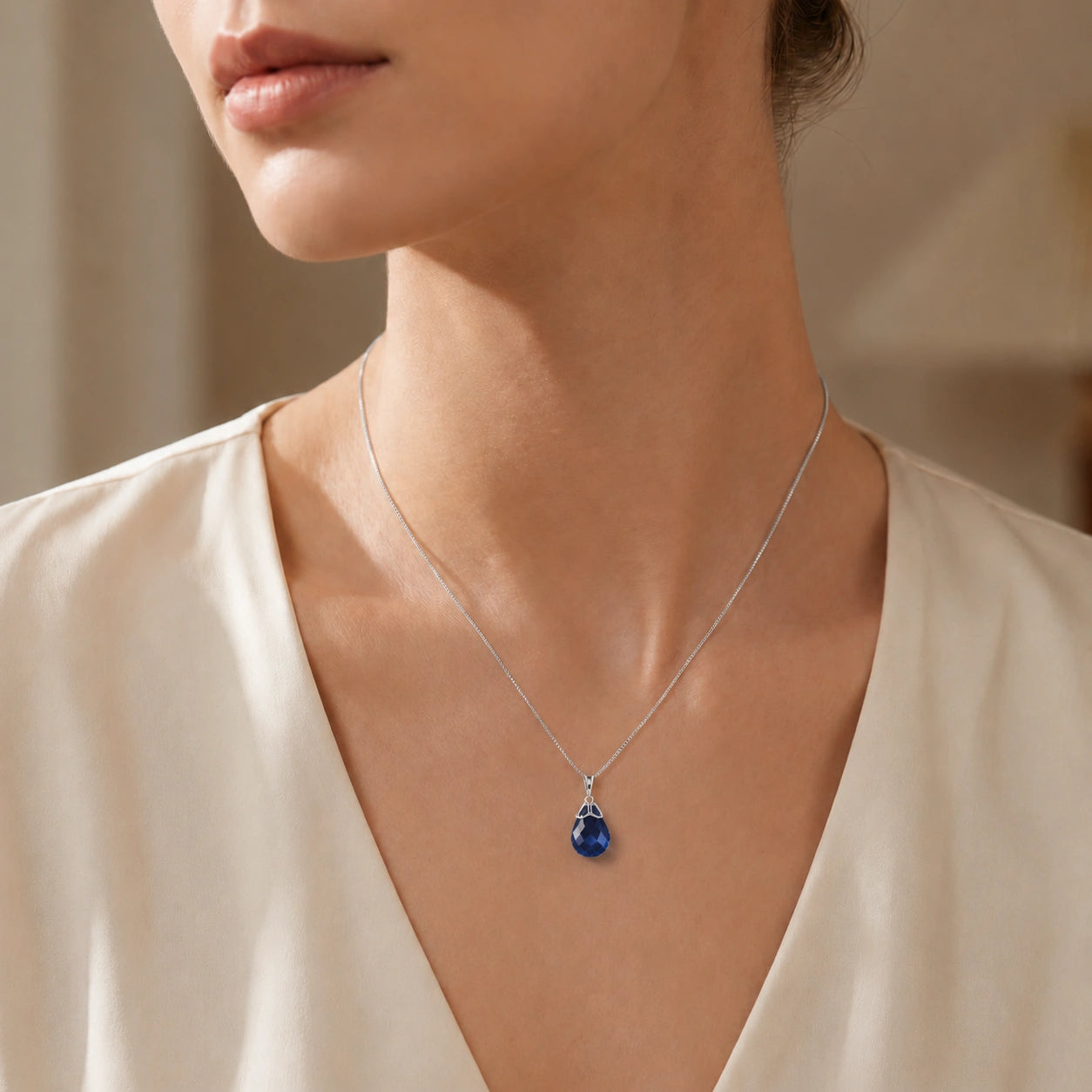 White Gold Belle Necklace Sapphire 10K — Fioretta