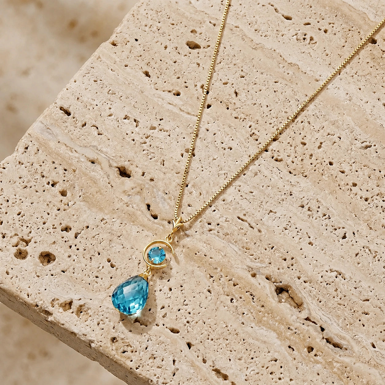 Yellow Gold Blue Topaz — Ferdinanda